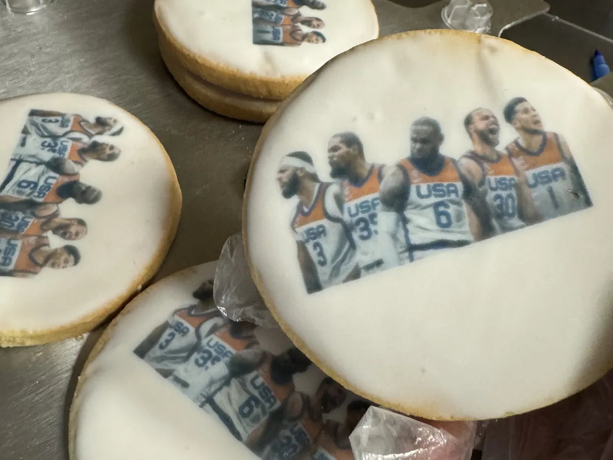 A Team USA group photograph printed on a custom cookie